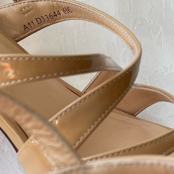 Cole Haan Slingback Heels / Sandals in Beige - Picture 4 of 4